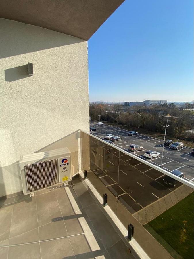 Apartament Cu 2 Camere Oradea Exteriér fotografie